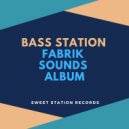 Bass Station - Kombass (Original Mix)