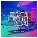Micha Moor & Avaro - Kwango (There For You) feat. Anavi