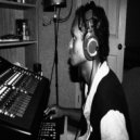 Junad & Zen Aaliyah & Caesar Rodney - Distraction (feat. Zen Aaliyah & Caesar Rodney)