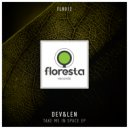 Dev&len - Floating in Space